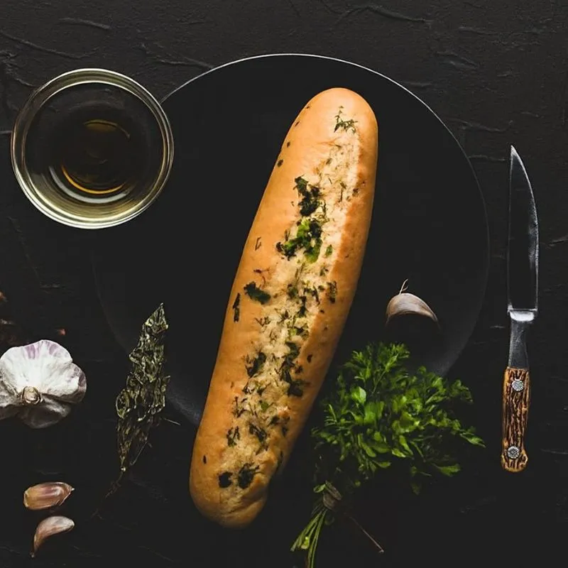 GARLIC BREAD